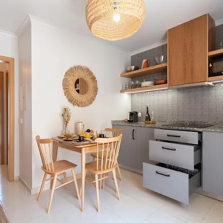 Apartamento Casinha Alecrim Grupo Beira-mar *